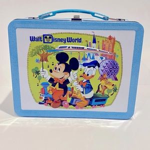 D23 Disney Lunchbox